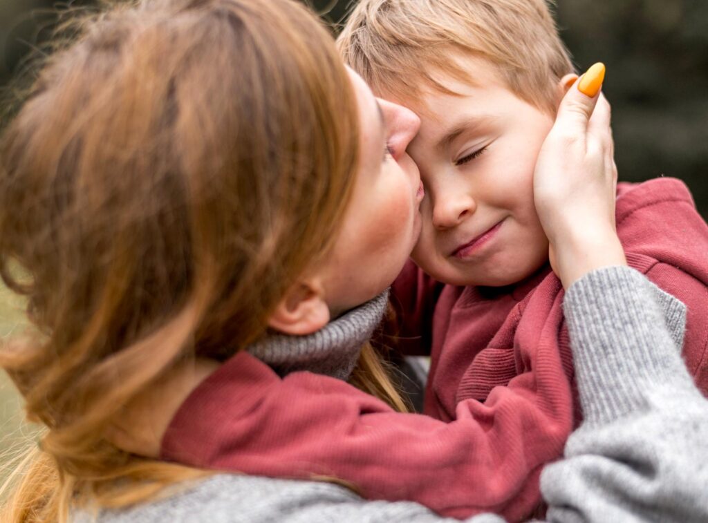 Kind wird getröstet